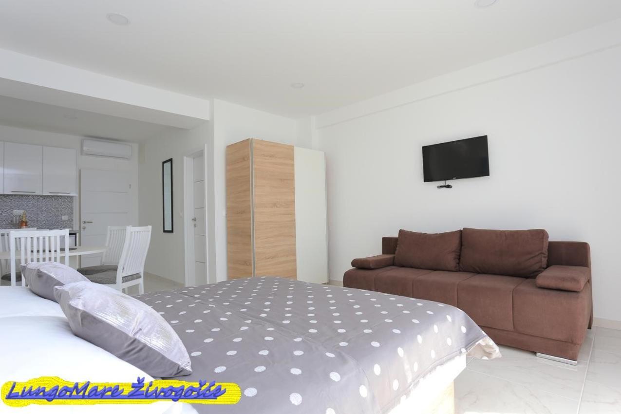 Apartmants Villa Lungo Mare Živogošće Екстериор снимка