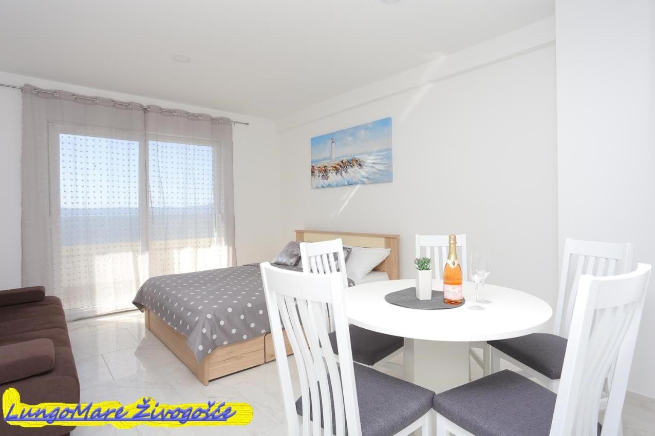 Apartmants Villa Lungo Mare Živogošće Екстериор снимка