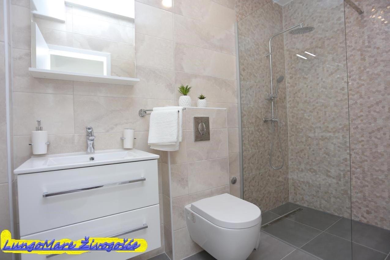 Apartmants Villa Lungo Mare Živogošće Екстериор снимка